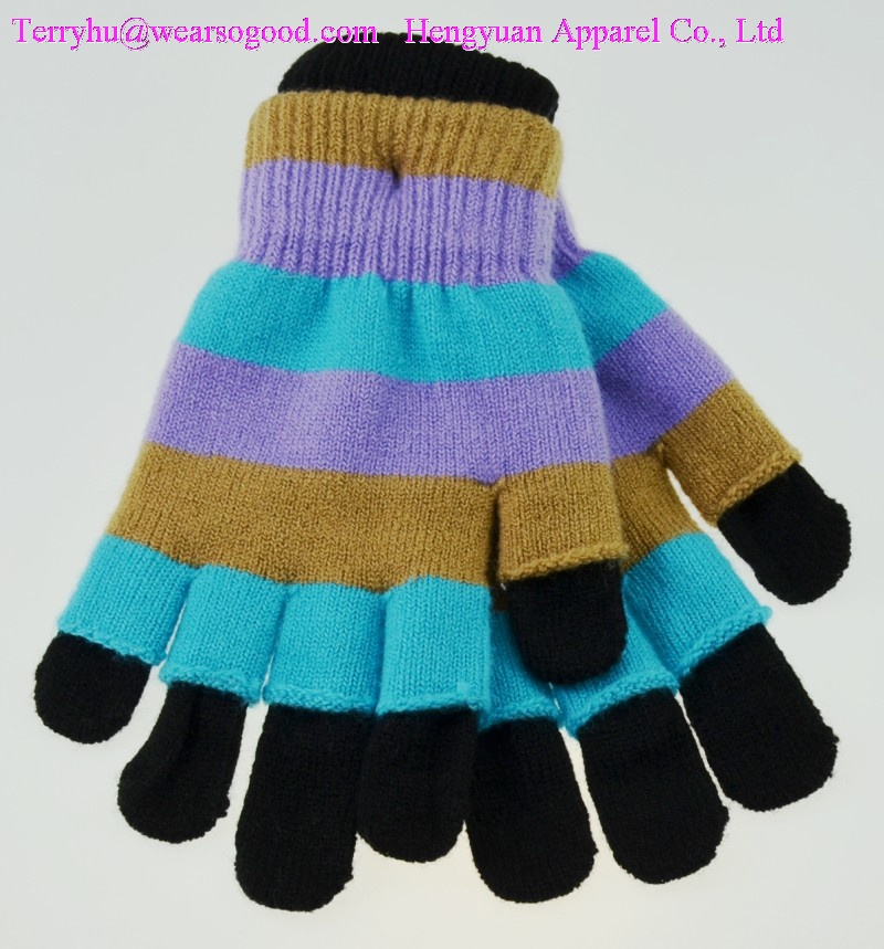 knitted gloves