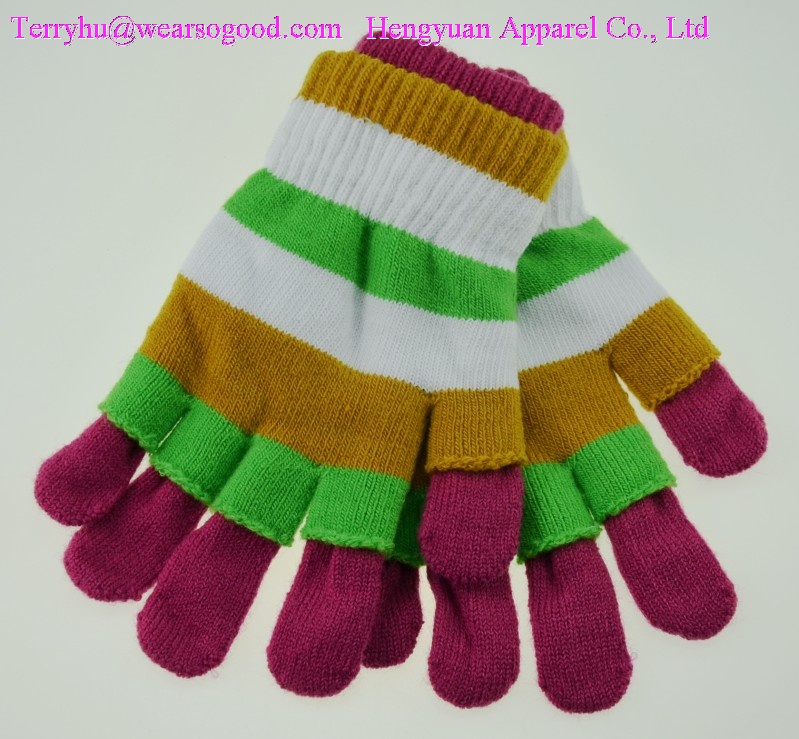 knitted gloves
