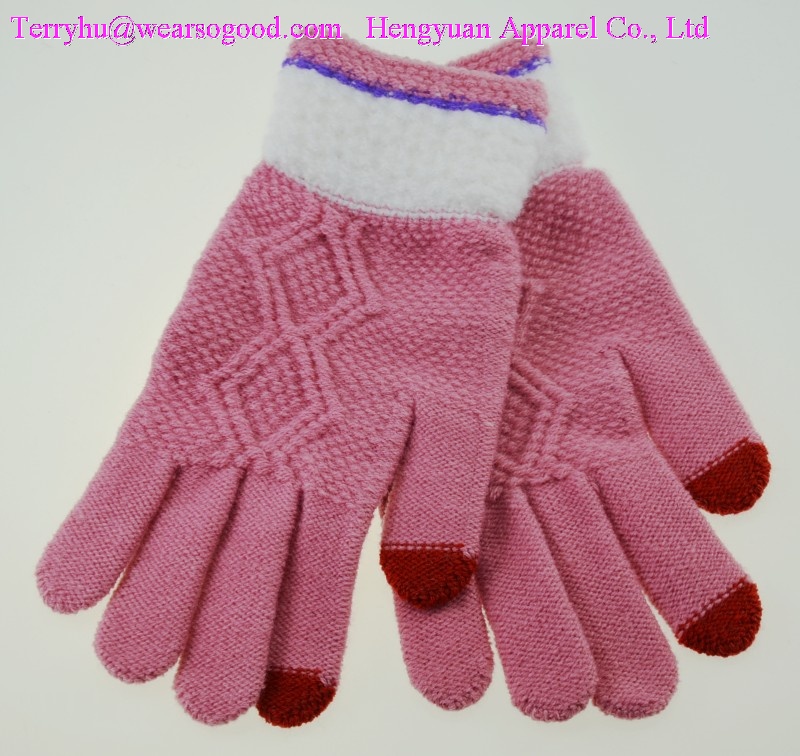 knitted gloves