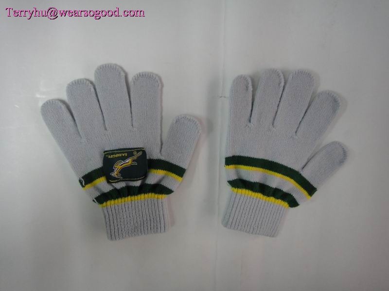 knitted gloves mitten