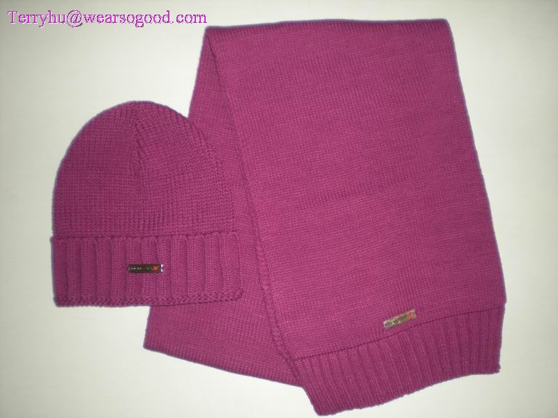 knitted hats scarf gloves